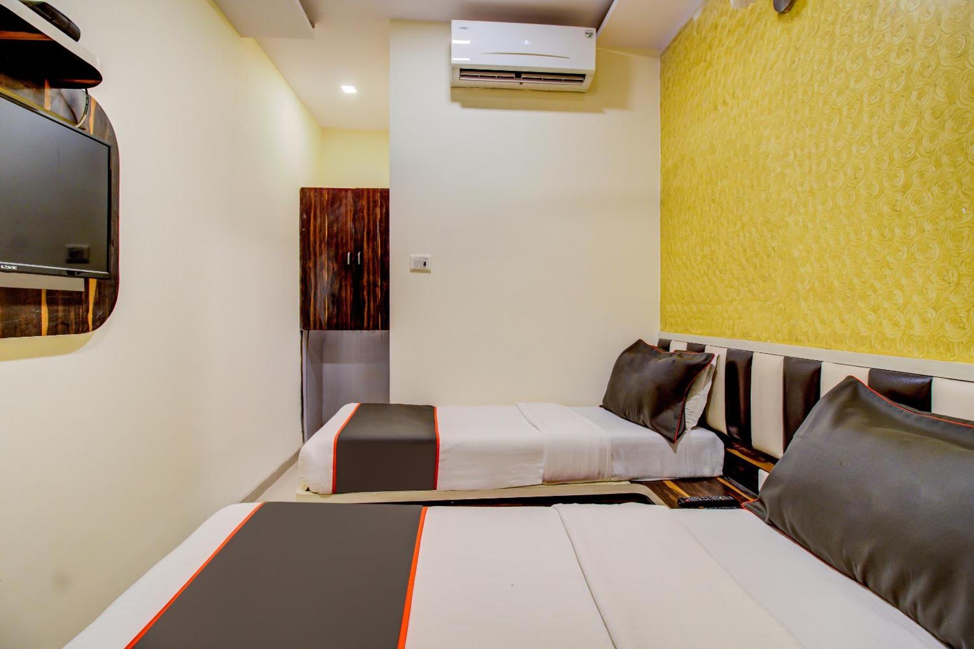 Hotel Collection O Golden Tulipz Boutique Bombay Exterior foto
